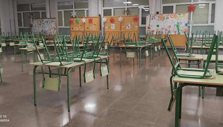 Limpieza de colegios y centros oficiales